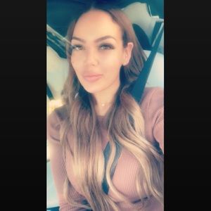 Meet your Posher, Mika